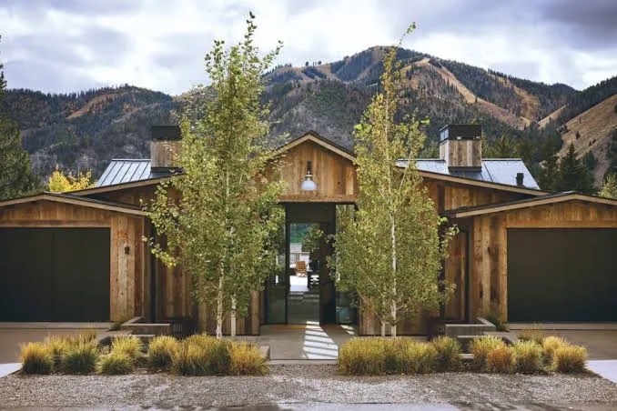 What Luxury Mountain Living Really Looks Like