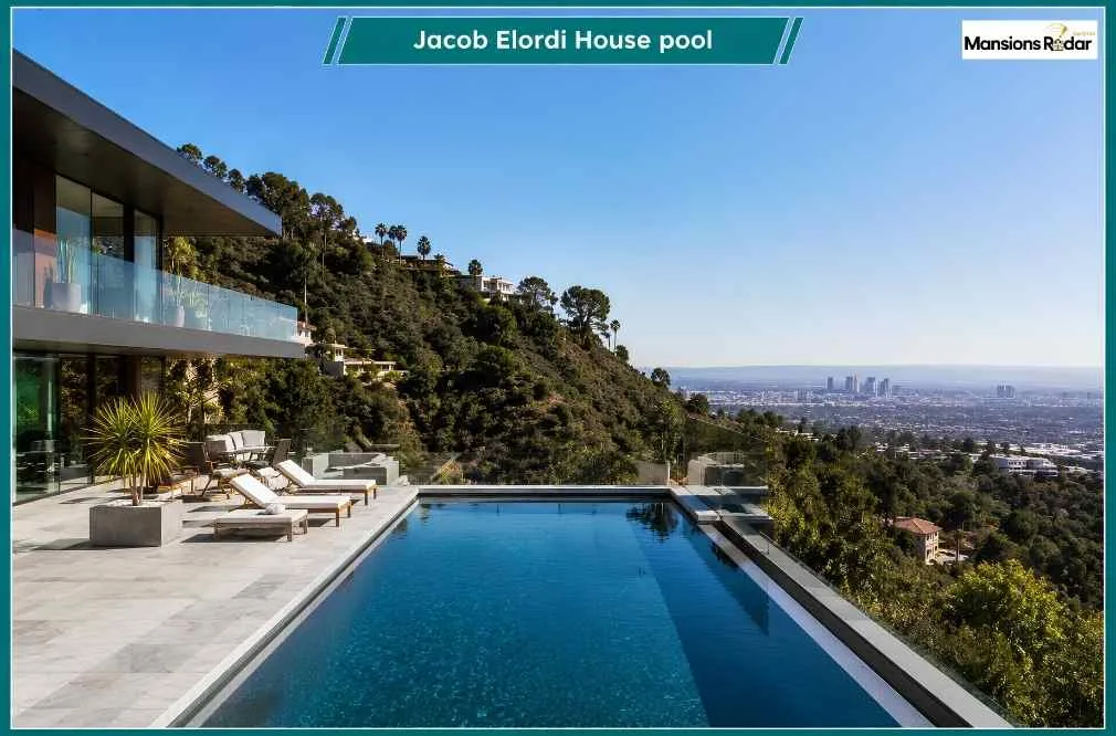 Jacob Elordi House pool