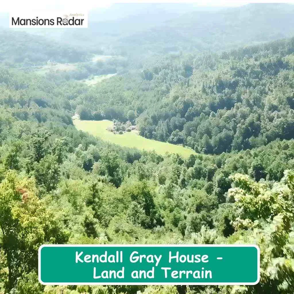 Kendall Gray House Land and Terrain